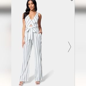 Bebe Sleeveless Wide Leg Jumpsuit NWT Black White 8 Cutout Flowy Waist T…